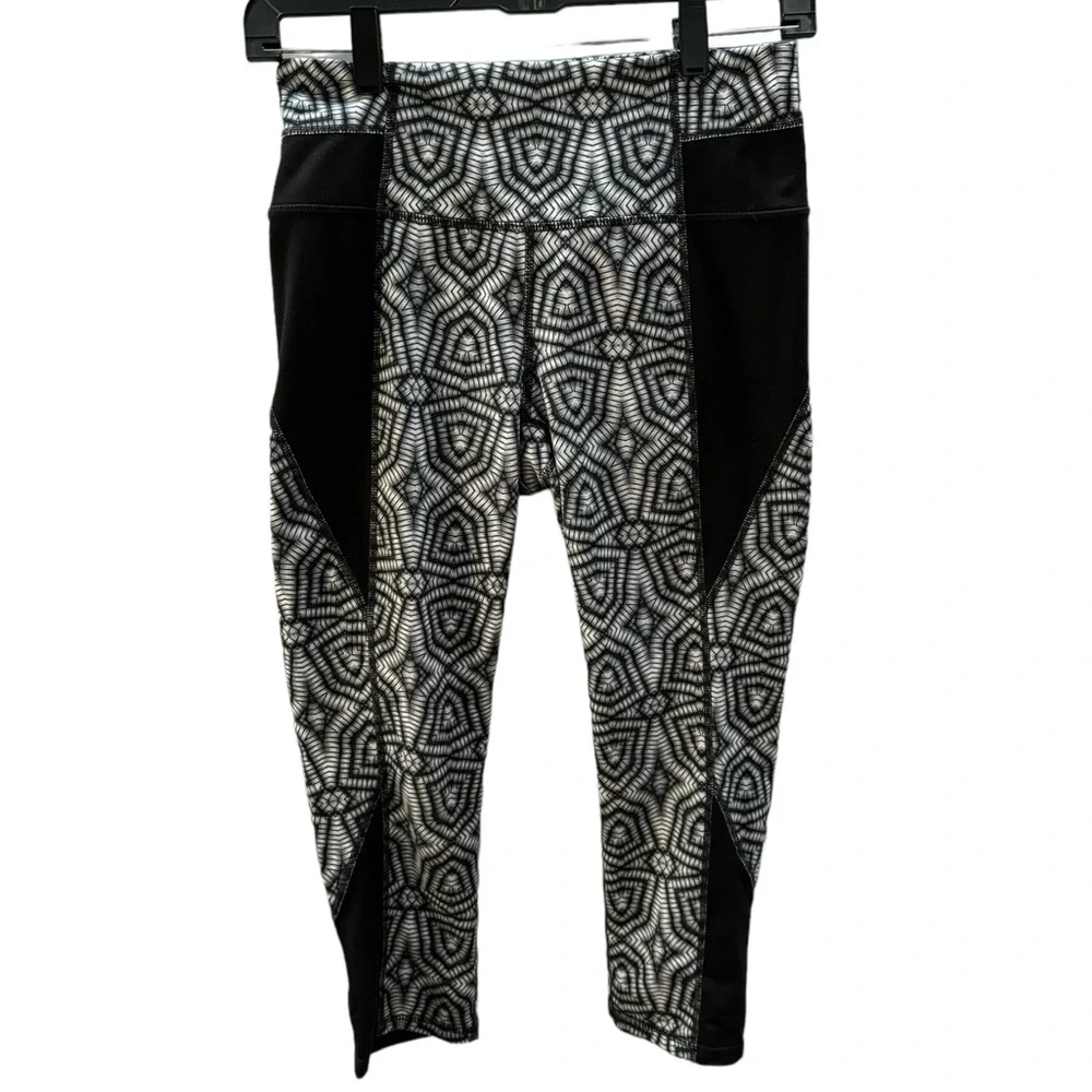 Athleta Women’s Black and White Athletic Leggings Size Small - Picture 1 of 7